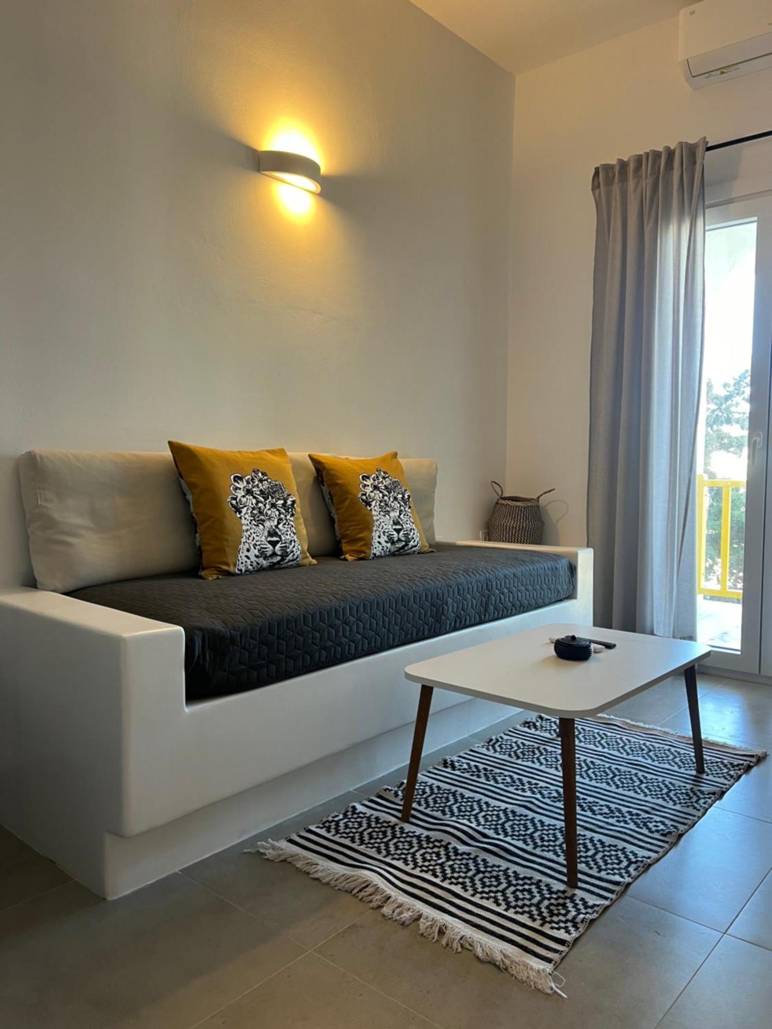 Οtto Apts Loutrá Екстериор снимка
