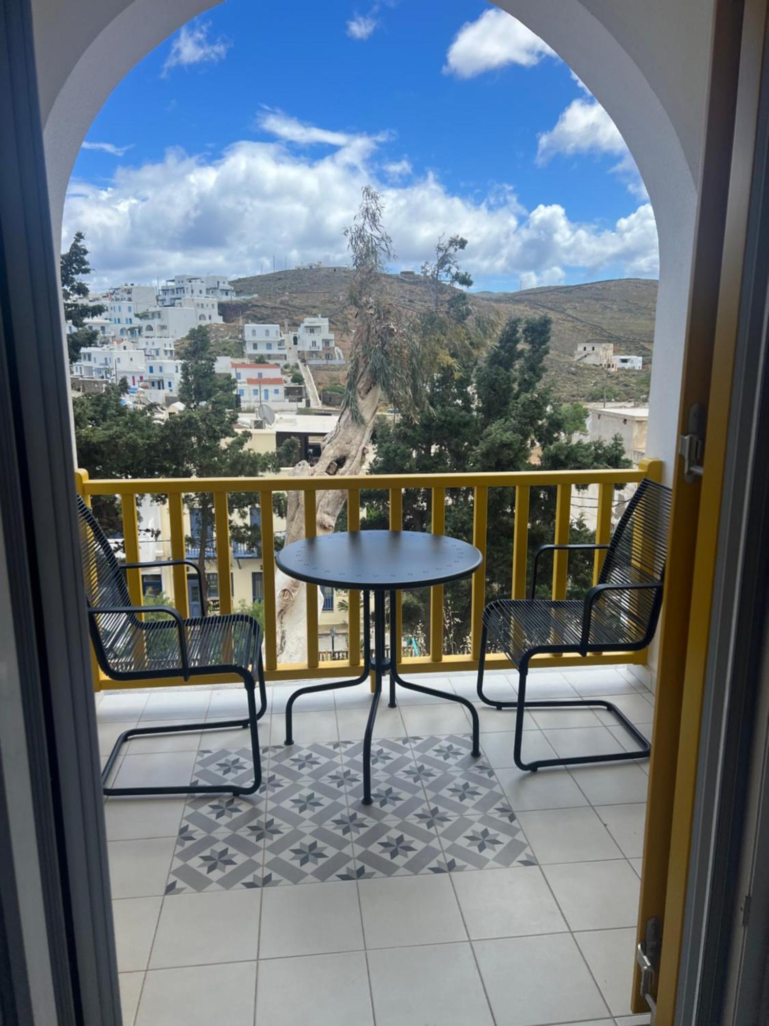 Οtto Apts Loutrá Екстериор снимка