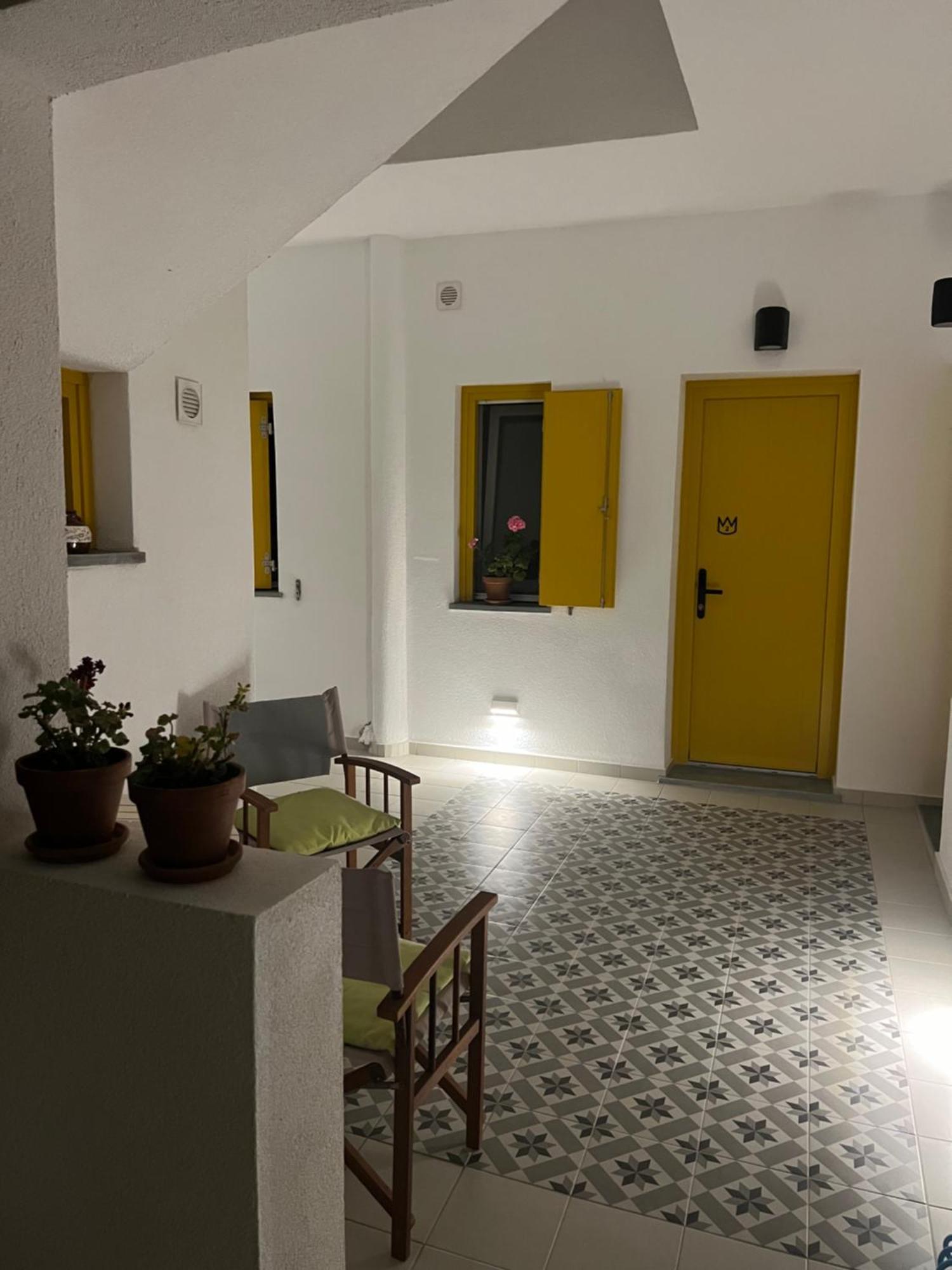 Οtto Apts Loutrá Екстериор снимка